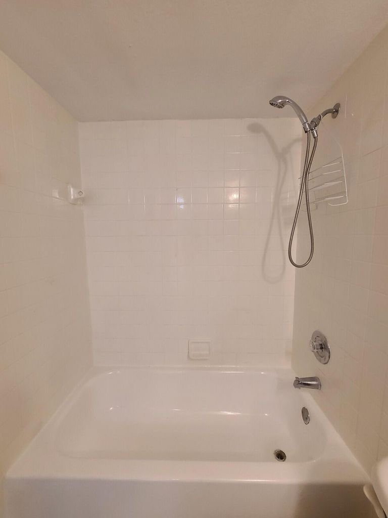 Building Photo - 1460 Windorah Way