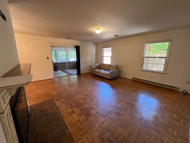 Building Photo - 43 Merganser Ct