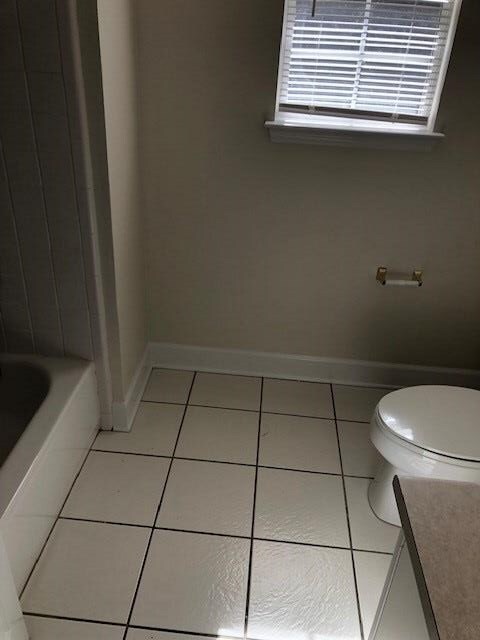 Building Photo - 2548 Centerville Ct