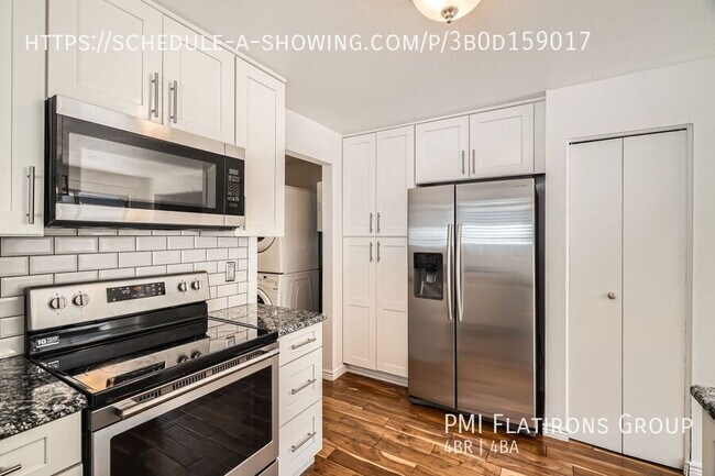 Building Photo - 5428 W 115th Dr