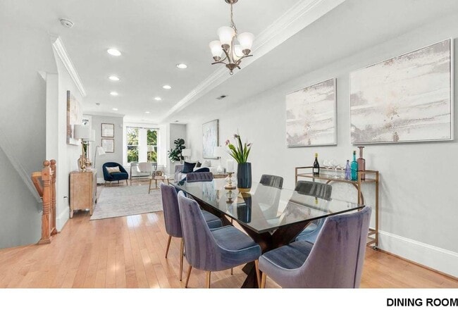 Building Photo - Gorgeous 2br/2ba Upper Level Rowhome with Roof Deck & Parking!