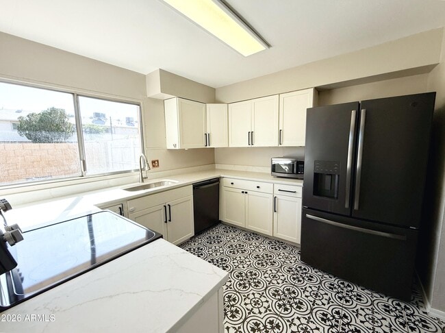 Building Photo - 1234 E Baker Dr