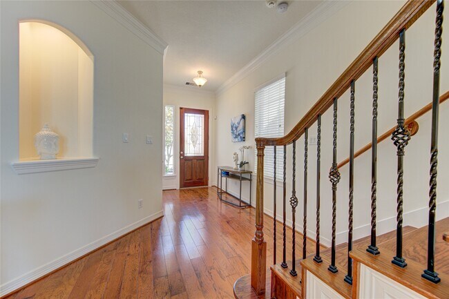 Building Photo - 14467 Basalt Ln