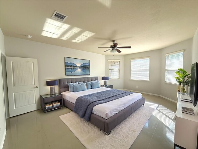 Building Photo - 24611 Fort Timbers Ct