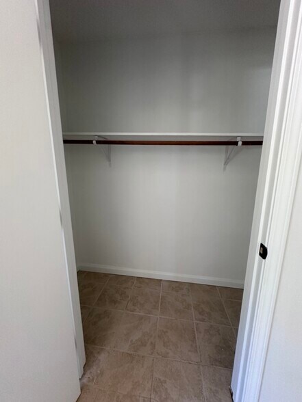 Building Photo - 3480 Ridgeway Ct NW