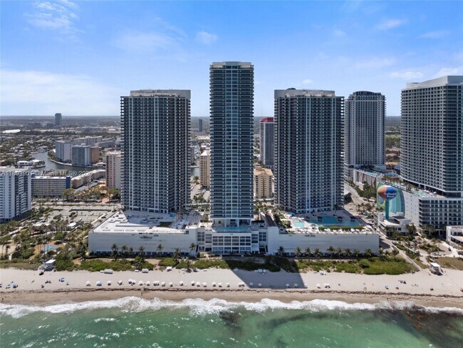 Building Photo - 1830 S Ocean Dr