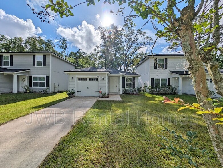 Primary Photo - 1235 Neva St