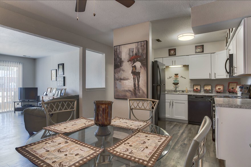 The District at Cape 630 S Spring St Cape Girardeau MO 63703