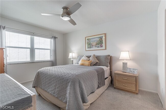 Building Photo - 6220 Augusta Dr