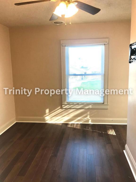 Building Photo - 1625 Hamill Ave