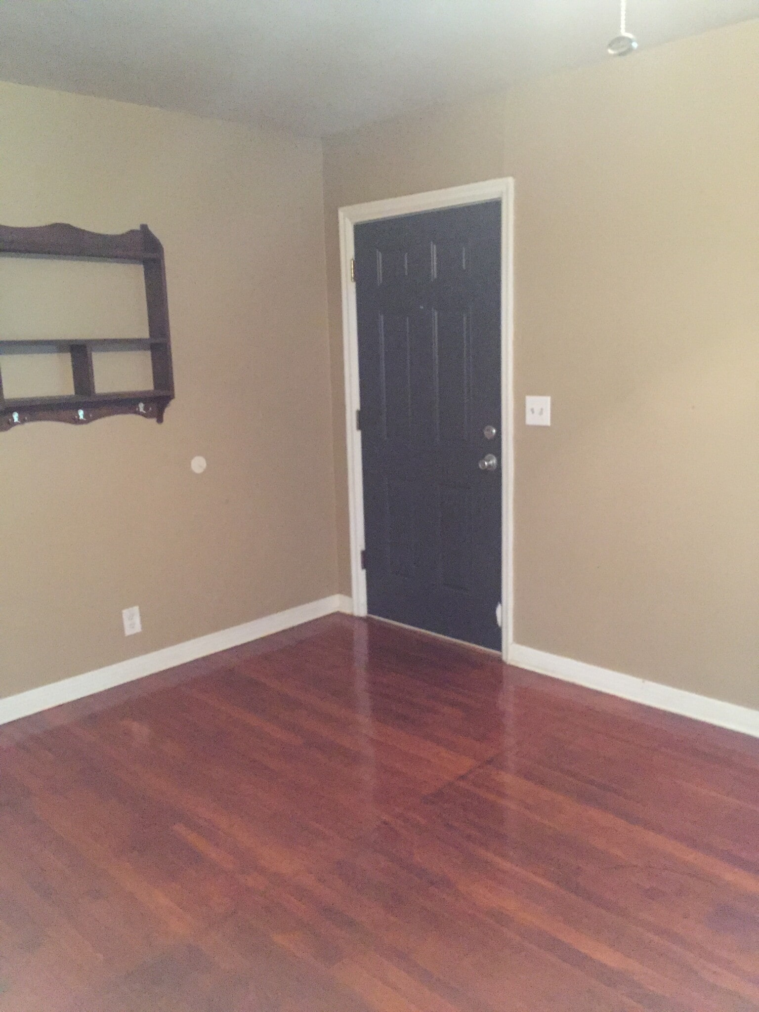 Building Photo - 1117 S Walnut St