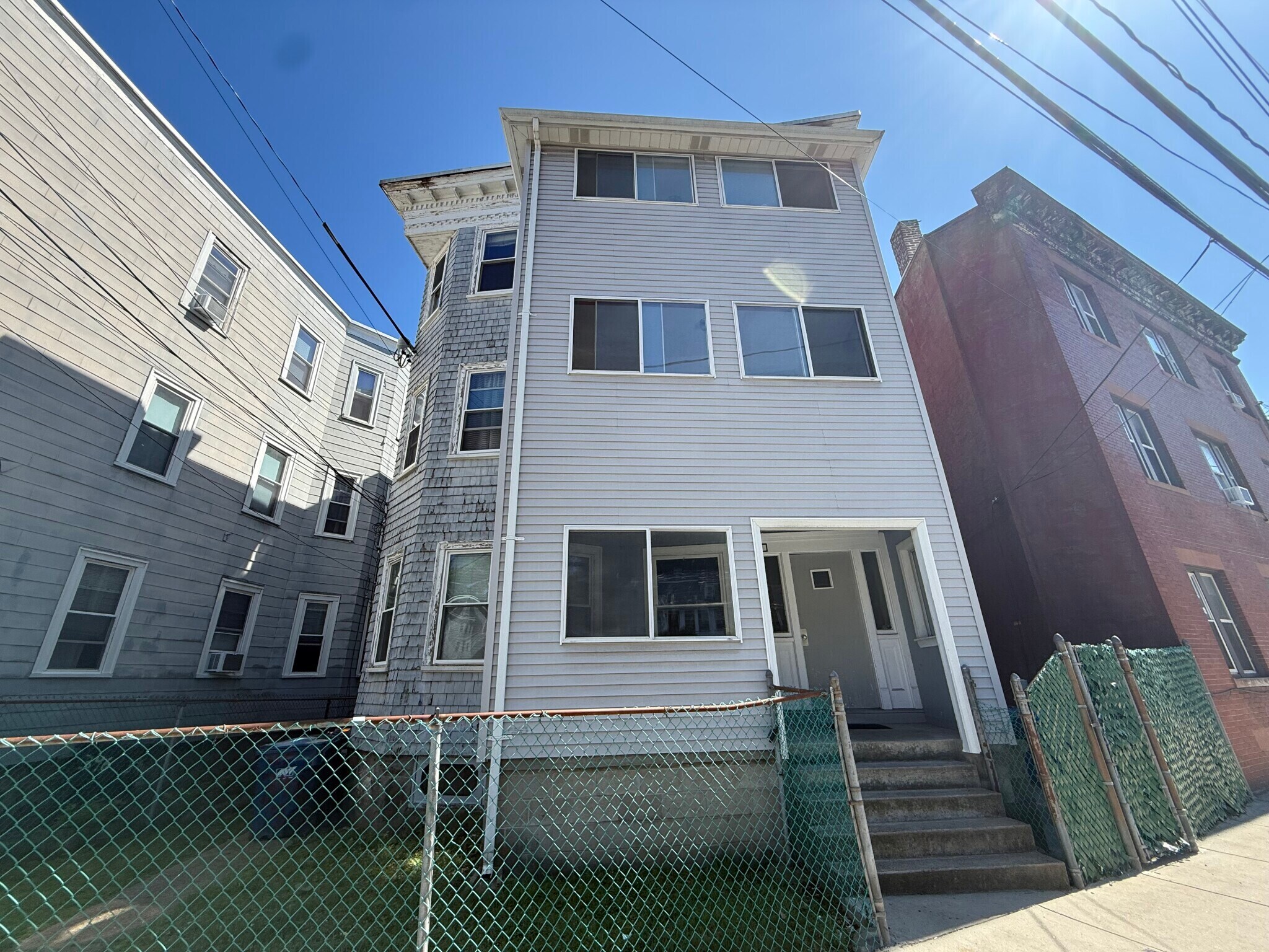 Building Photo - 348 Faneuil St