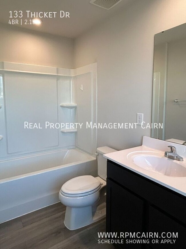 Building Photo - 133 Thicket Dr