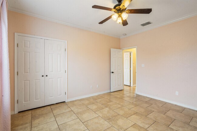 Building Photo - 104 Running Bear Trail