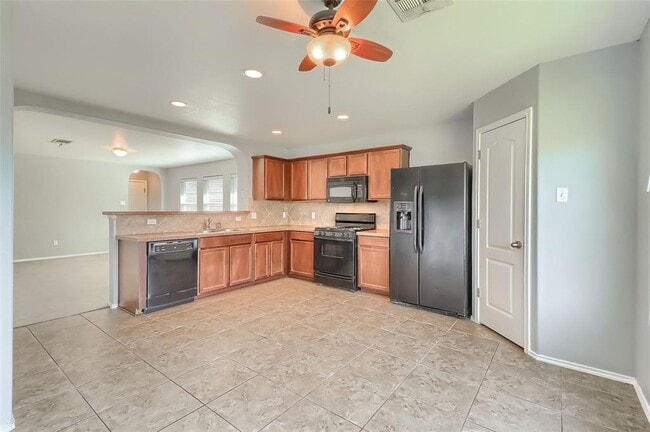 Building Photo - 3308 Barksdale Dr