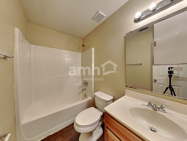 Building Photo - 11331 Ivy Flower Loop