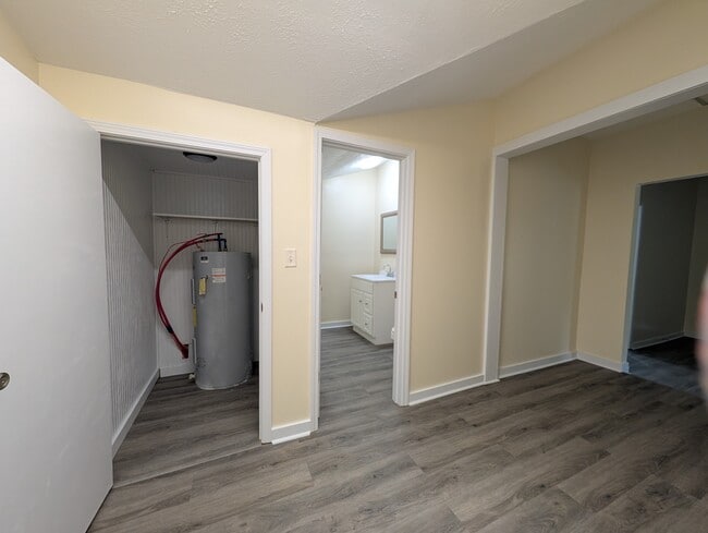 Building Photo - 84 Womack Ave