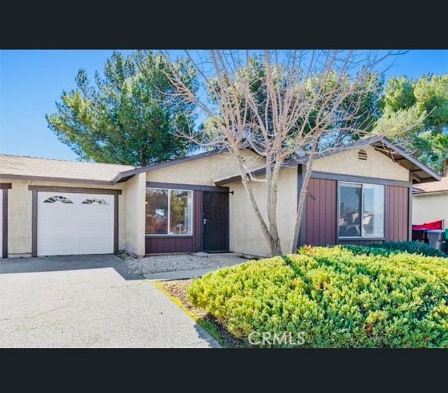 Building Photo - 5464 Evelyn Dr