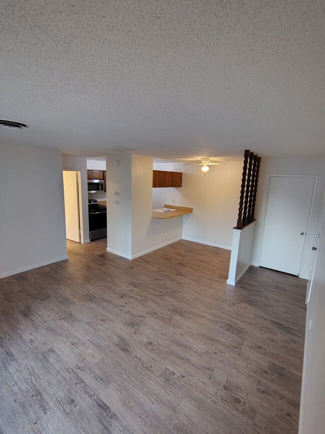 Interior Photo - College View Apartments