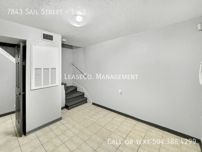 Building Photo - 7843 Sail St