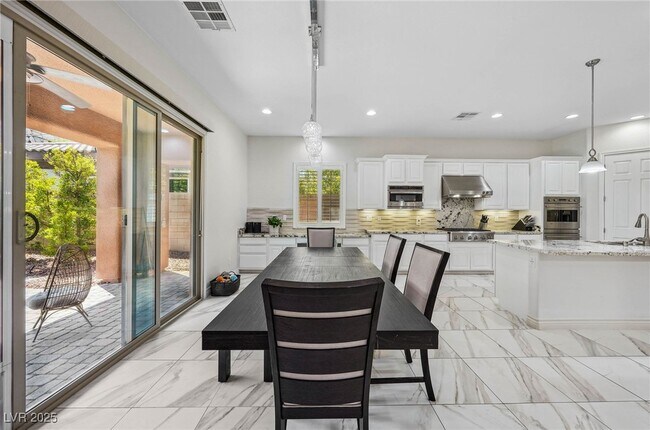 Building Photo - 47 Grand Masters Dr