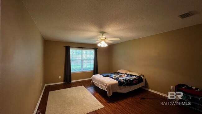 Building Photo - 126 Destrehan Rd
