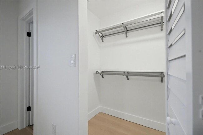 Building Photo - 12224 SW 52nd Pl