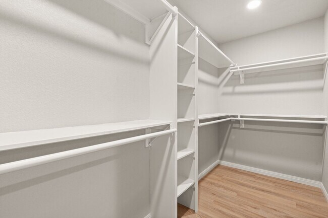 Building Photo - Gorman Dr