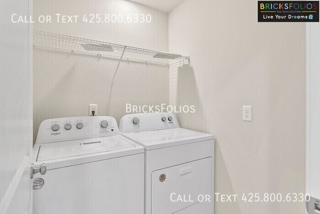 Building Photo - 1265 SW Pendleton Way