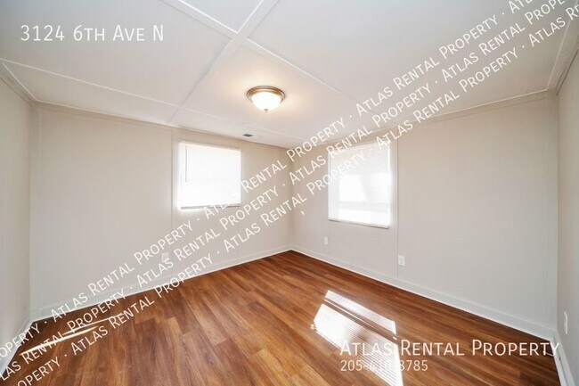 Building Photo - 3124 6th Ave N