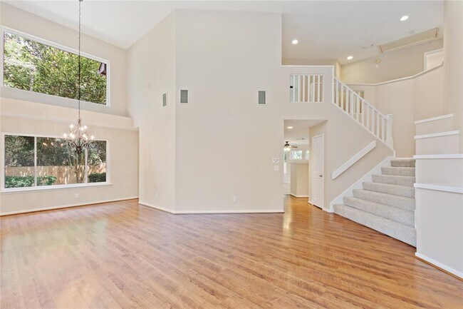 Building Photo - 175 W Greywing Cir