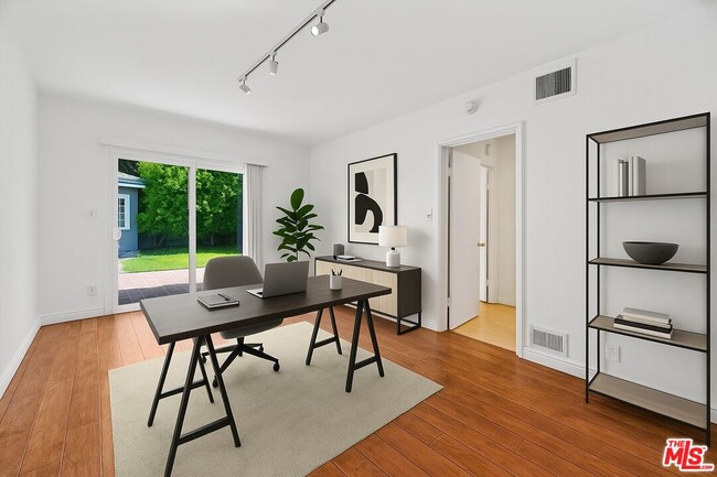 Building Photo - 1918 Prosser Ave