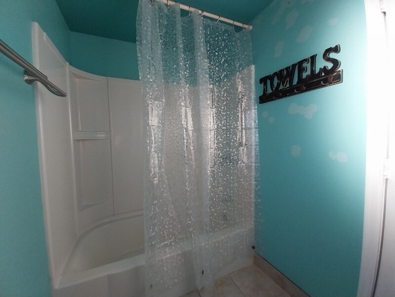 Building Photo - 2566 Dearborn St