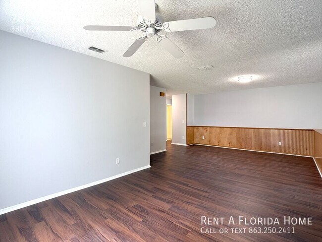 Building Photo - 287 S Walleye Dr