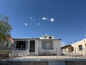 Building Photo - 2423 Copper Ave