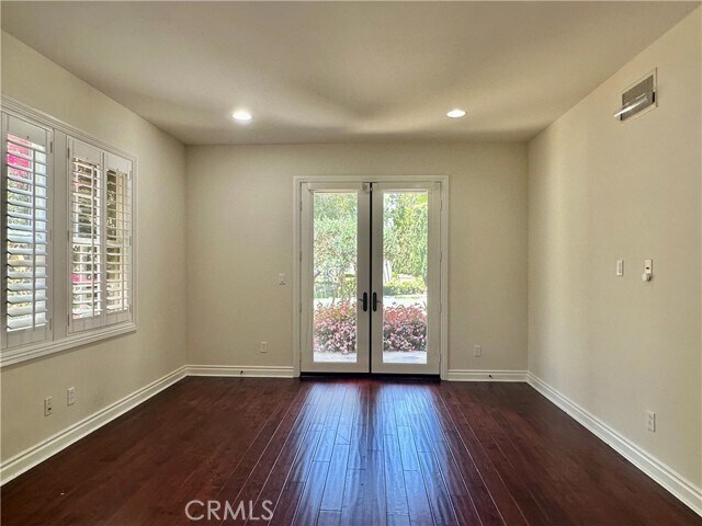 Building Photo - 50 Winding Way