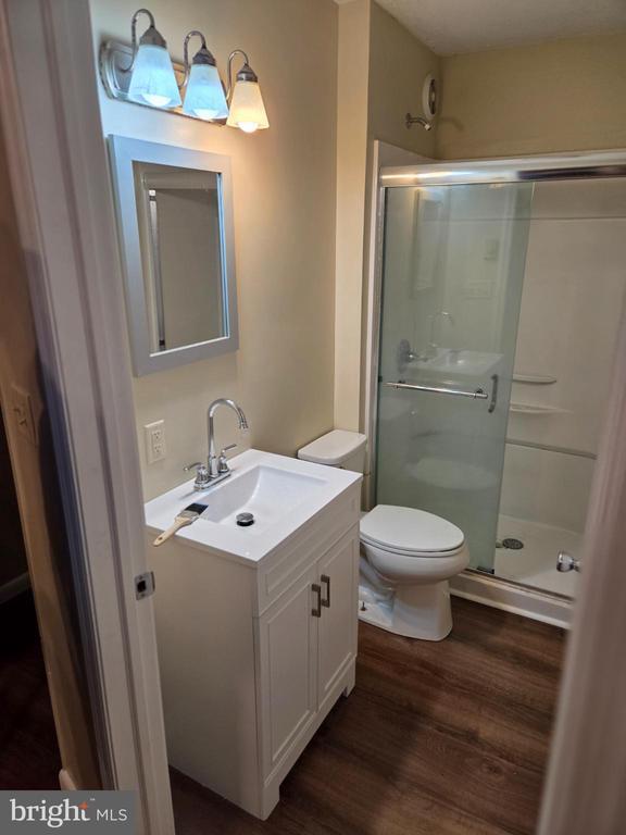 Building Photo - 26 Willow St