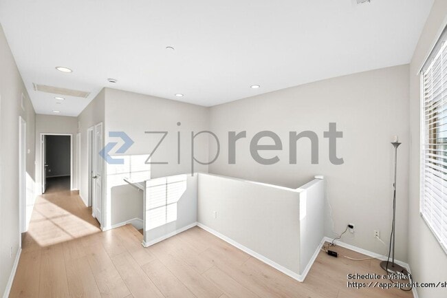Building Photo - 5746 Brianhead Dr