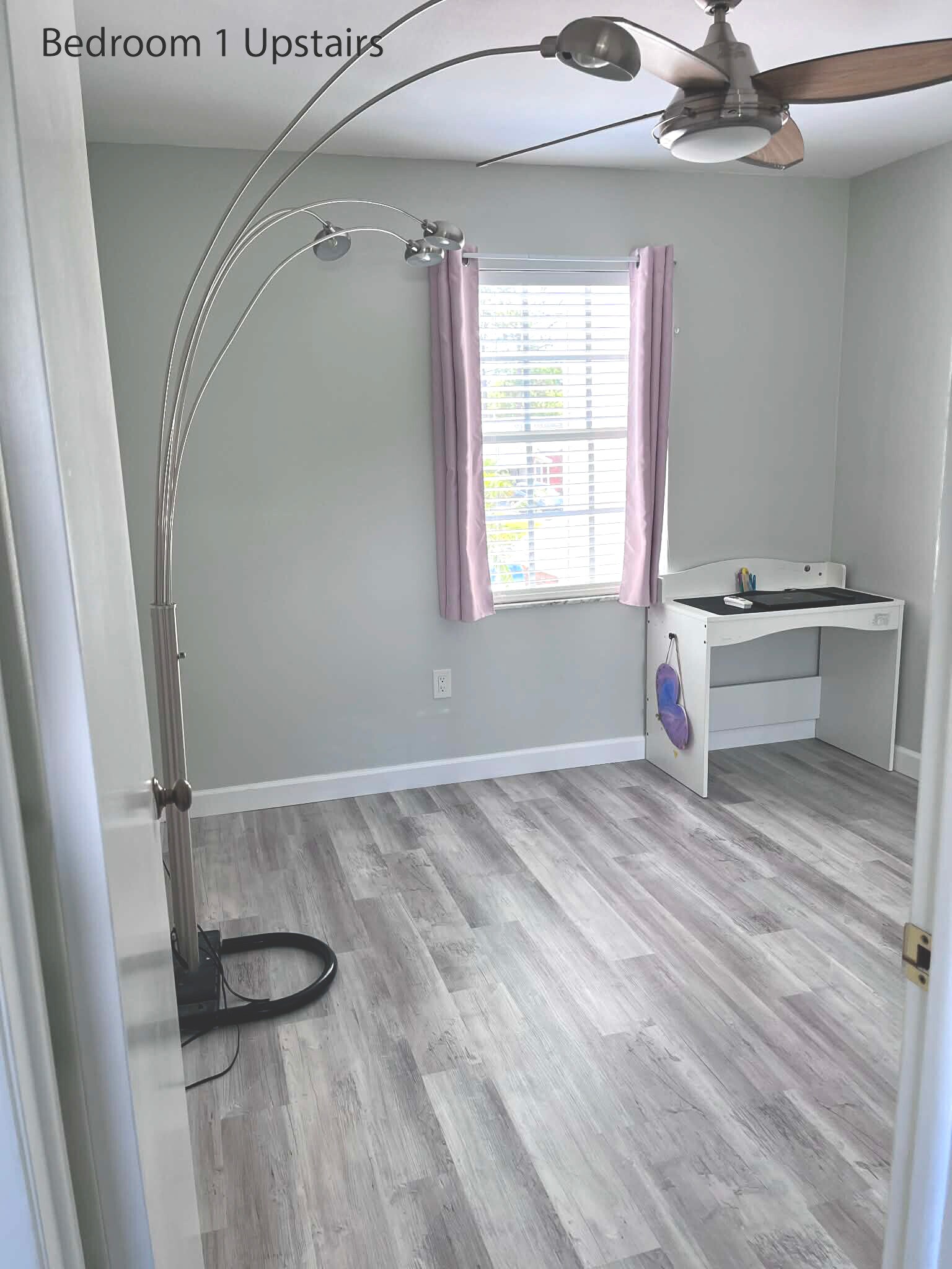 Building Photo - 3023 Beecher Dr E