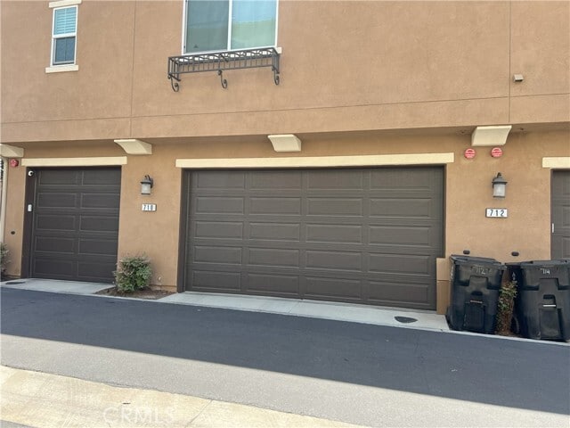 Building Photo - 712 N Ethan Way
