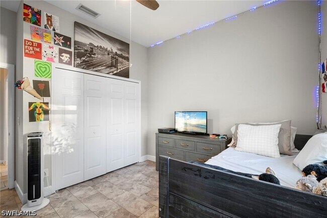 Building Photo - 3381 Mystic River Dr