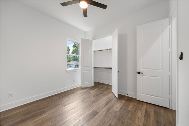 Building Photo - 6812 Tuskegee St