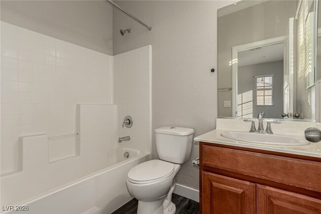 Building Photo - 788 Forest Peak St