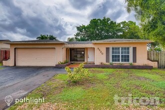 Building Photo - 9320 NW 13th St