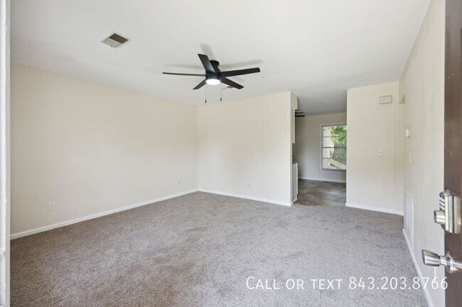 Building Photo - 144 Braly Dr