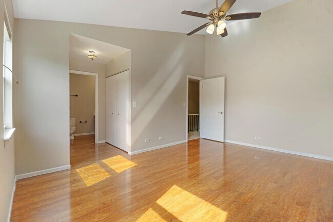 Building Photo - 407 Ballard Dr