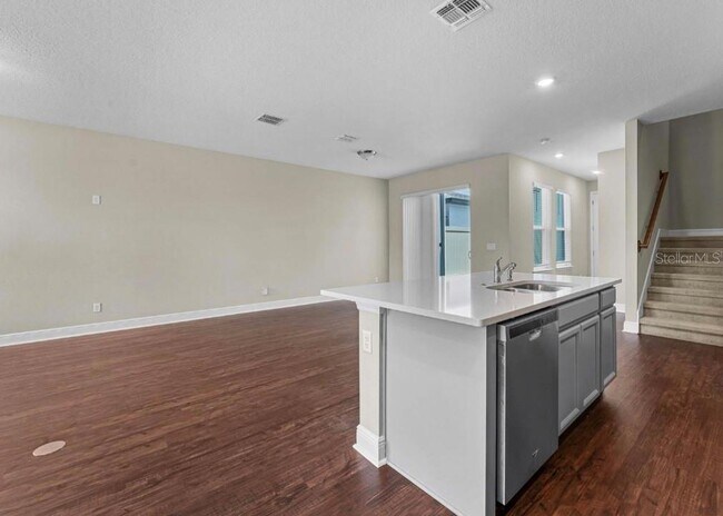 Building Photo - 7357 Alpine Butterfly Ln