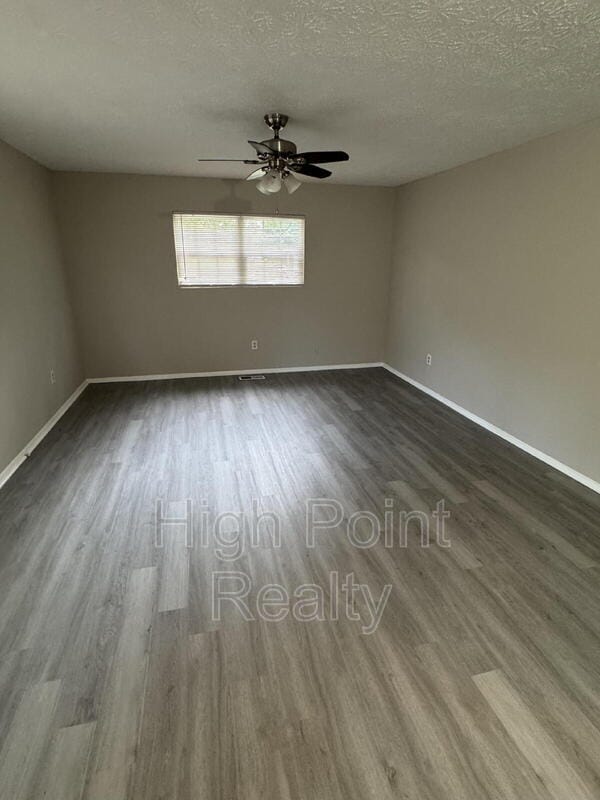 Building Photo - 311 Coleman Ln