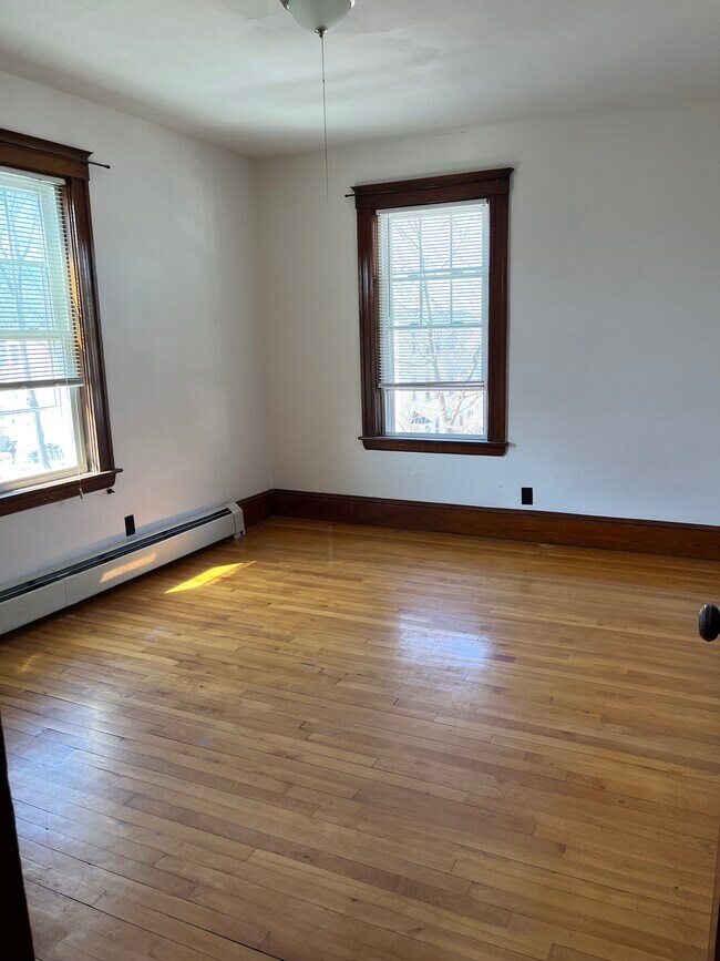 Bedroom - 30 Fountain St