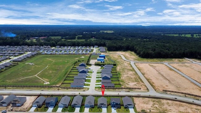 Building Photo - 25657 Rose Creek Dr